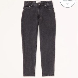 Abercrombie & Fitch Curve Love High Rise Mom Jean - Black - Size 25/0 Short